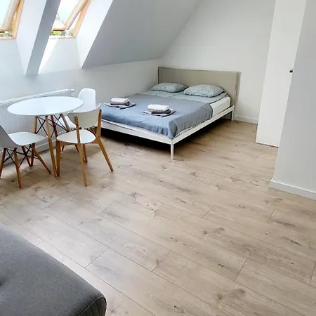 ホームステイ Lwowska *