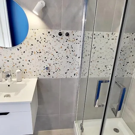 ホームステイ Lwowska コウォブジェク